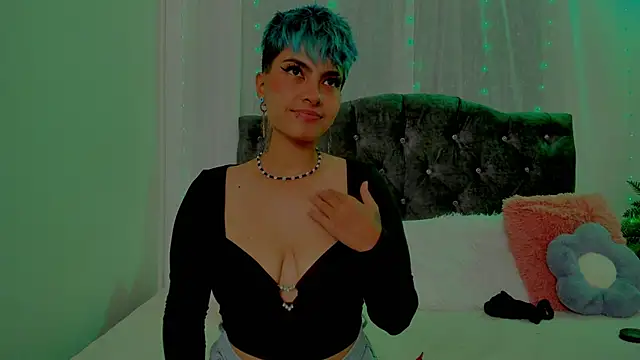 ivanna rivera online show from February 1, 2025, 7:13 pm