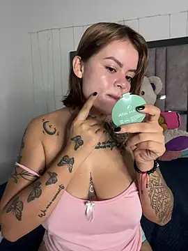 Snapshot of ivanna_rivera chatting on July 5, 2026, 1:29 pm ivanna rivera online show from July 5, 2026, 1:29 pm