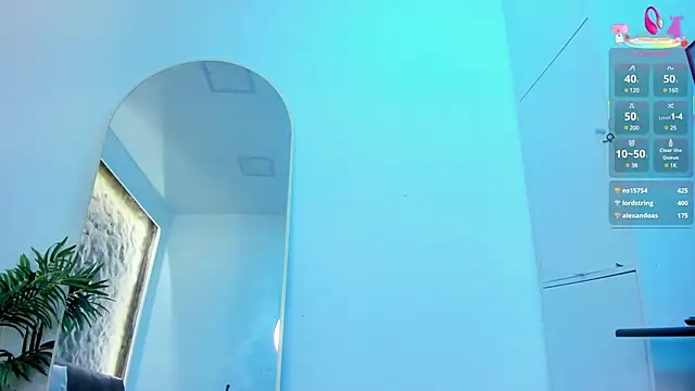 Snapshot of Isa__Blanc chatting on March 16, 2025, 9:38 am Isa Blanc online show from March 16, 2025, 9:38 am