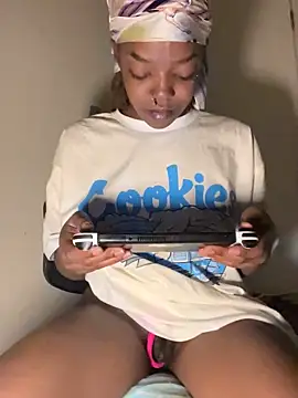 minimama69 online show from March 8, 2025, 10:00 am