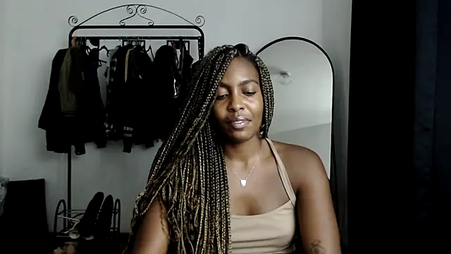 marisilva br online show from January 9, 2025, 12:46 am