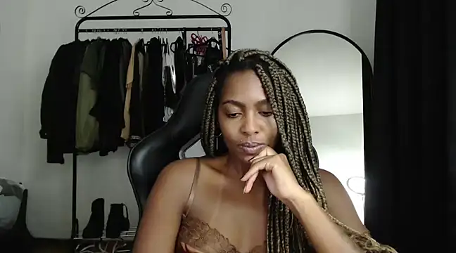 marisilva br online show from February 9, 2025, 2:49 am