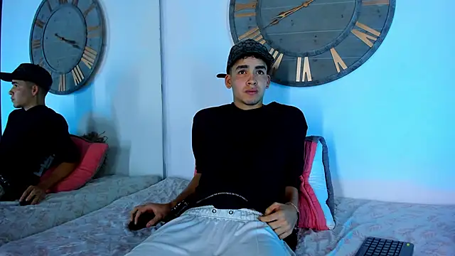 Mike 0233  online show from February 9, 2025, 7:49 am