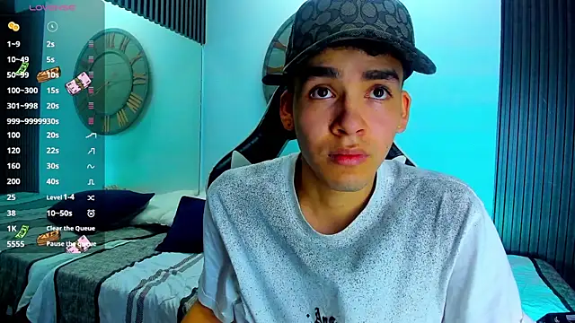 Mike 0233  online show from February 20, 2025, 4:07 am