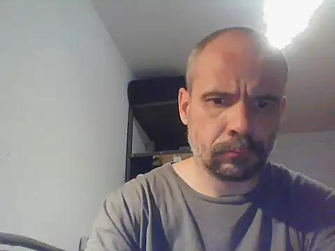 Franc113 online show from December 17, 2025, 4:24 pm