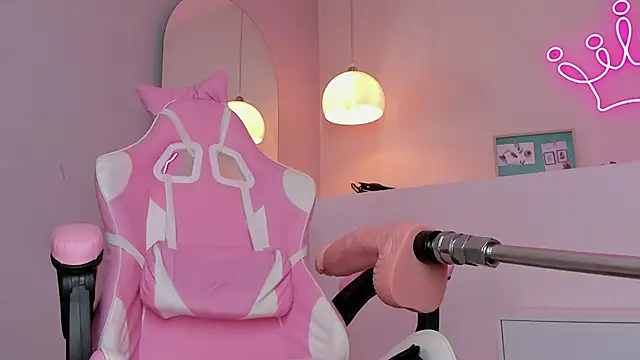 violeth hill online show from February 19, 2025, 11:46 pm