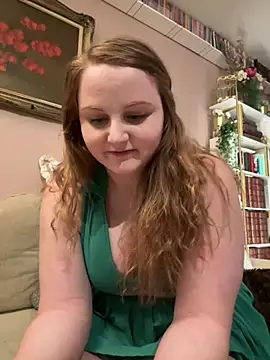 GingerSnap33 online show from January 14, 2025, 3:32 am