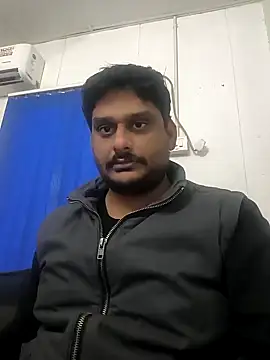 Snapshot of sri995955 chatting on December 18, 2024, 10:40 am sri995955 online show from December 18, 2024, 10:40 am