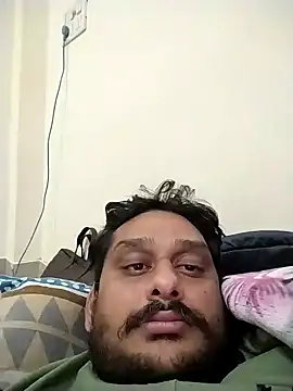 Snapshot of sri995955 chatting on December 30, 2024, 4:40 pm sri995955 online show from December 30, 2024, 4:40 pm