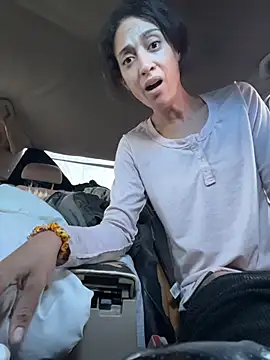 starrynikki online show from November 25, 2025, 3:45 pm