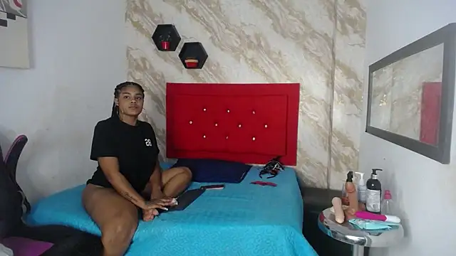 issa  love online show from January 7, 2026, 1:19 am