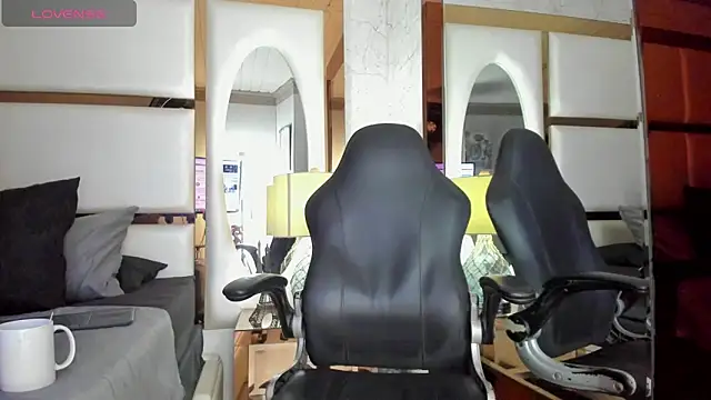 CloeRodriguez online show from March 10, 2025, 2:26 pm