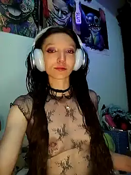 Lucy cole online show from December 24, 2024, 8:33 am