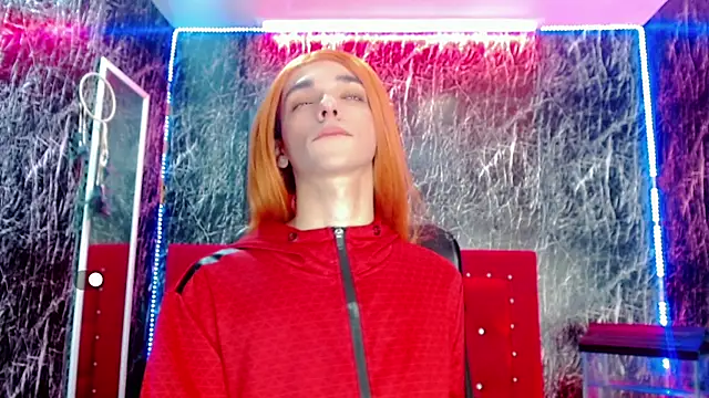 SexyJuliii21 online show from December 28, 2024, 2:01 am