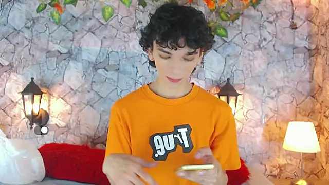 SexyJuliii21 online show from January 26, 2025, 3:27 am