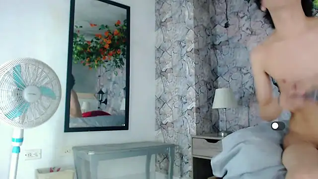 SexyJuliii21 online show from February 4, 2025, 12:00 pm