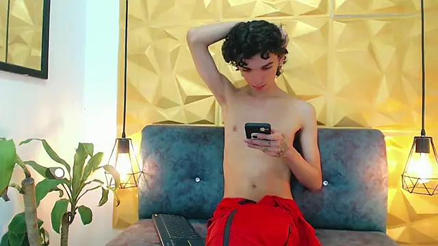 SexyJuliii21 online show from February 21, 2025, 7:23 am