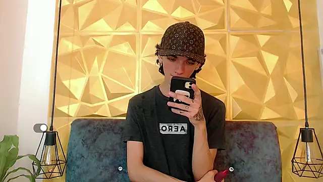 SexyJuliii21 online show from March 2, 2025, 3:45 am