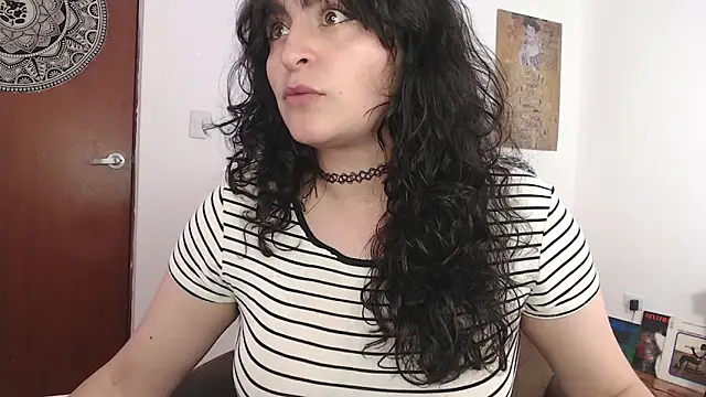 Marci owo online show from February 5, 2025, 7:10 pm