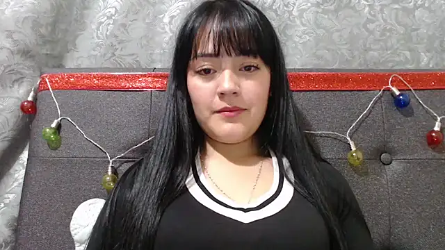 Snapshot of Alisha_99 chatting on December 23, 2024, 3:29 am Alisha 99 online show from December 23, 2024, 3:29 am