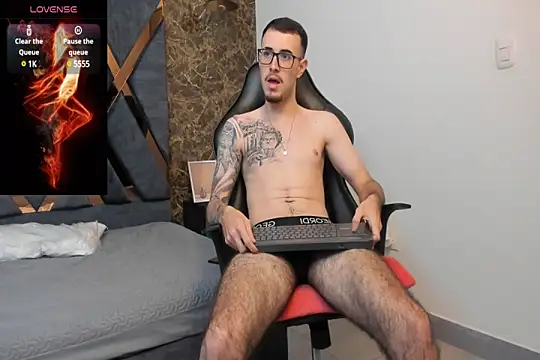 Snapshot of CodyWalkerR chatting on January 3, 2025, 5:31 pm CodyWalkerR online show from January 3, 2025, 5:31 pm