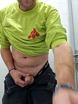 Snapshot of smartzy chatting on October 14, 2025, 9:10 am smartzy online show from October 14, 2025, 9:10 am