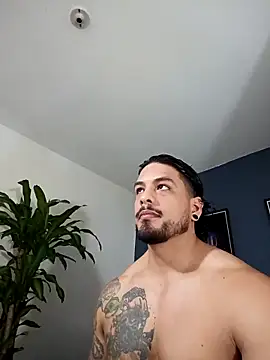 SilvaBranko online show from October 15, 2025, 2:01 am