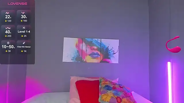 MadissonShakur online show from April 13, 2026, 5:07 pm