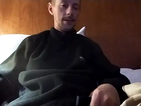 elmerfuddin87 online show from November 21, 2025, 4:44 am