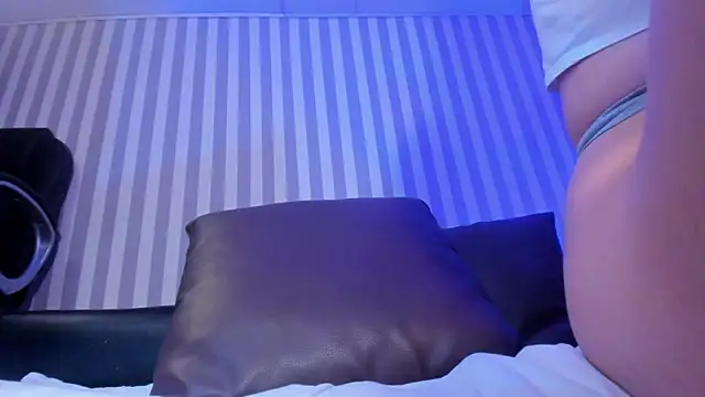 ArianaBaker online show from January 31, 2025, 3:44 pm