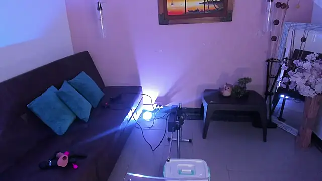 ArianaBaker online show from November 20, 2025, 1:22 pm