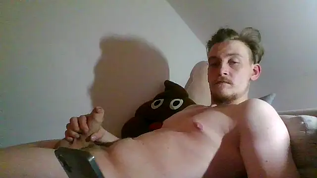 Fazu4 online show from January 22, 2025, 5:49 pm