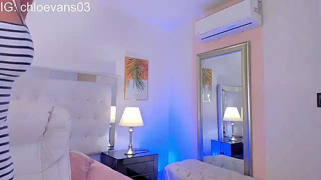 Chloe evans   online show from January 7, 2026, 11:34 am