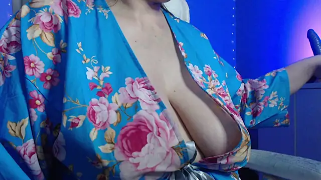 Snapshot of missdaniels chatting on January 4, 2025, 12:37 am missdaniels online show from January 4, 2025, 12:37 am