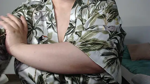 Snapshot of missdaniels chatting on October 15, 2025, 12:22 am missdaniels online show from October 15, 2025, 12:22 am