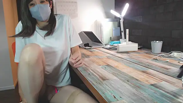 yooooo-chandesu online show from October 2, 2025, 1:45 am