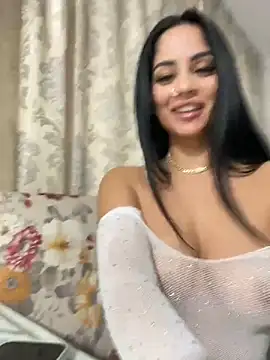  adelle online show from December 20, 2024, 12:38 pm