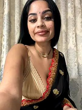  adelle online show from November 22, 2025, 12:15 pm