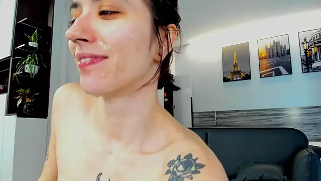 Snapshot of acidlampa420 chatting on February 18, 2025, 4:26 am acidlampa420 online show from February 18, 2025, 4:26 am