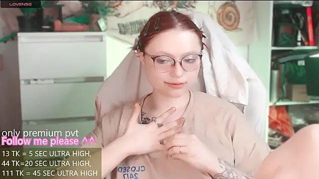 me  hanna online show from April 5, 2026, 2:53 am