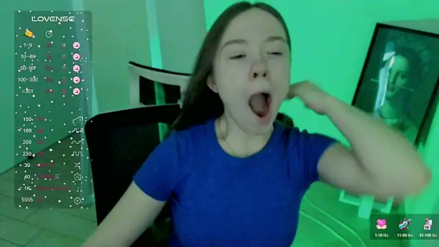 Snapshot of Florence_meow chatting on December 6, 2024, 7:32 am Florence meow online show from December 6, 2024, 7:32 am