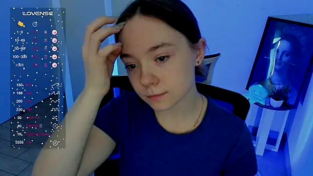 Snapshot of Florence_meow chatting on December 6, 2024, 10:49 am Florence meow online show from December 6, 2024, 10:49 am