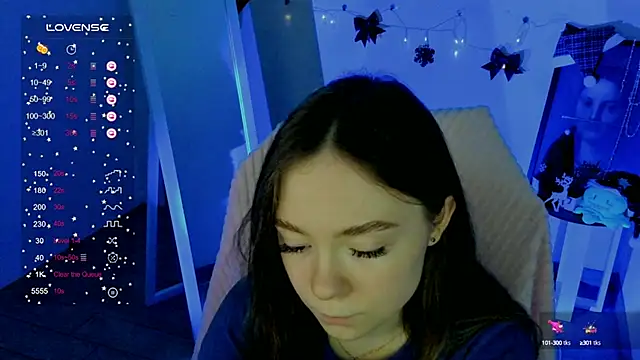 Snapshot of Florence_meow chatting on January 9, 2025, 11:25 am Florence meow online show from January 9, 2025, 11:25 am