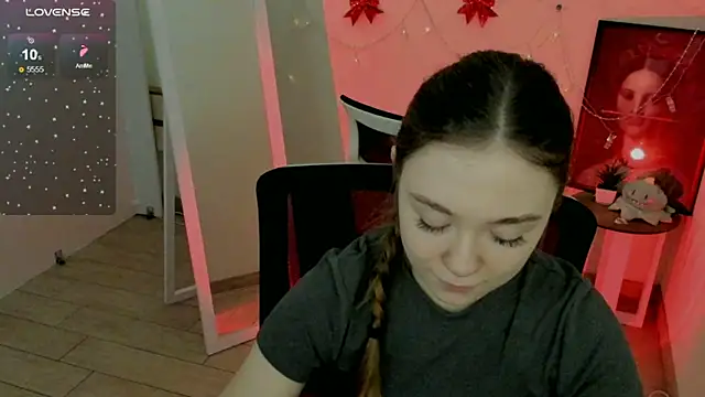 Snapshot of Florence_meow chatting on January 24, 2025, 8:34 am Florence meow online show from January 24, 2025, 8:34 am