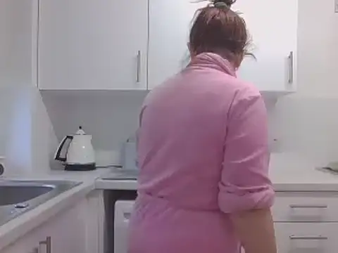 magical mia online show from March 17, 2025, 8:40 am