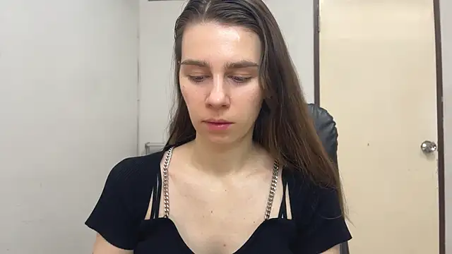 SassyJessi online show from March 5, 2025, 4:13 am