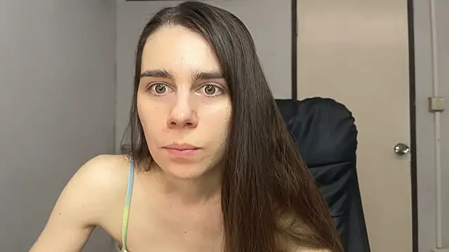 SassyJessi online show from September 14, 2025, 4:11 am