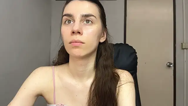 SassyJessi online show from September 19, 2025, 4:03 am