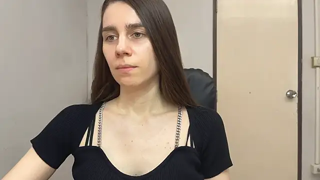 SassyJessi online show from September 30, 2025, 4:17 am