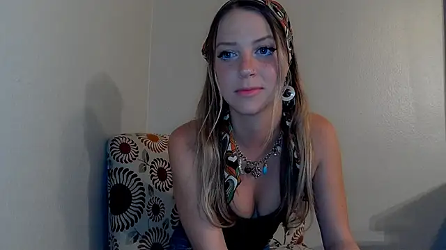 molly witha chance online show from March 16, 2025, 1:28 am